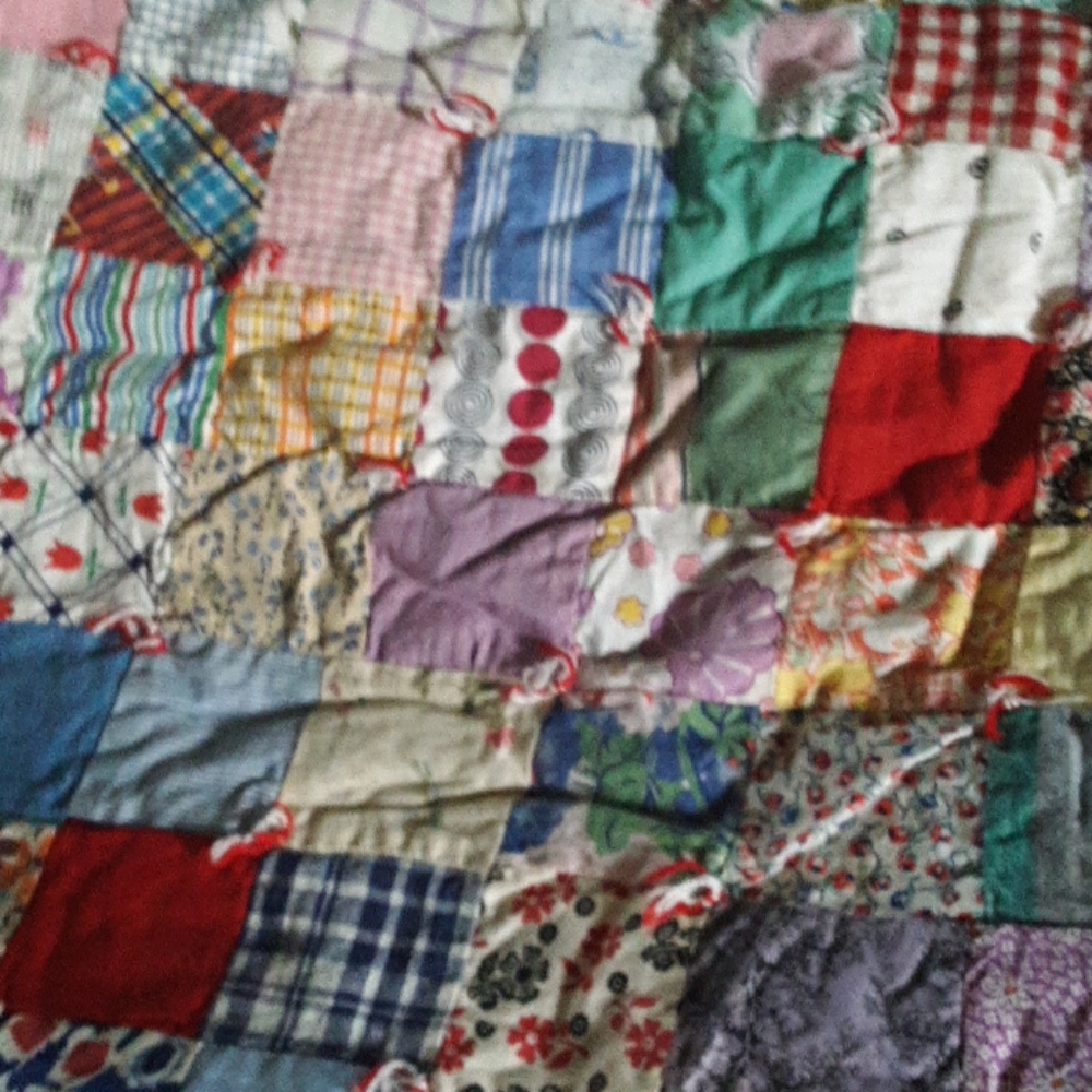Patchwork Quilt - Picture 8 of 8